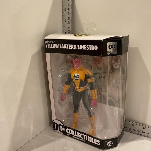 DC Collectibles Yellow Lantern Sinestro Action Figure 20 collectible figurine - Picture 7 of 7